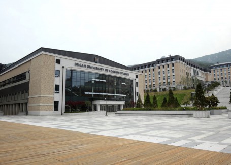 부산외국어대학교 홍보용 이미지